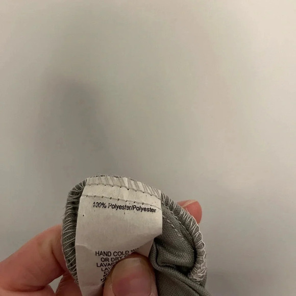 Luluโs Assymetrical Cocktail dress size small - Picture 4 of 6